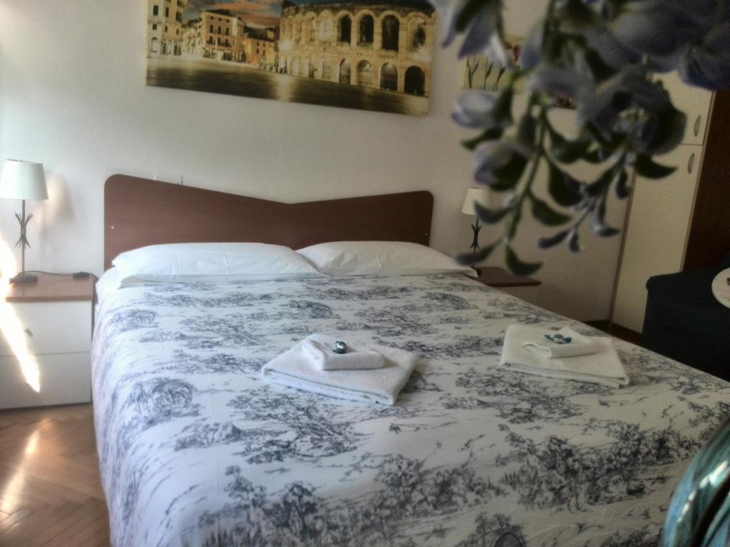 A Casa Di Luca Hotel Verona Exterior foto