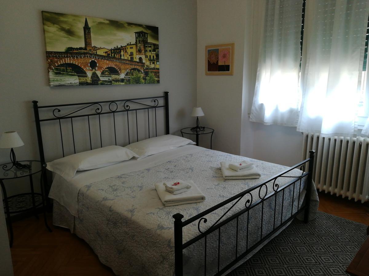 A Casa Di Luca Hotel Verona Exterior foto